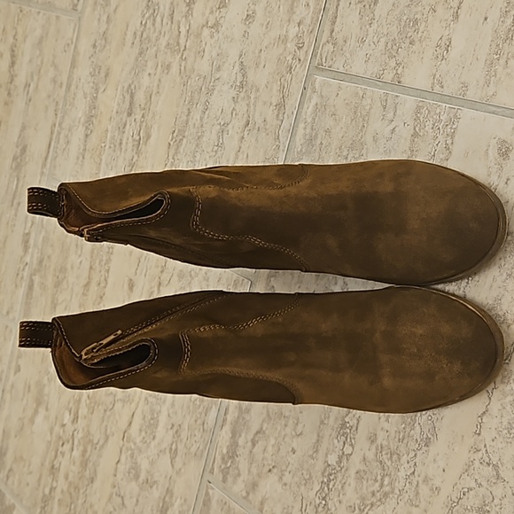 J Crew suede ankle boot - Picture 4 of 6